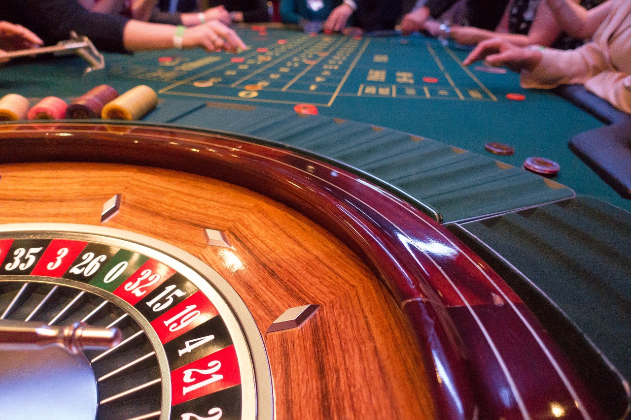 What Makes Advantage Gaming and Cheating Different from Each Other In the casinos?