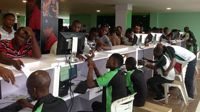 Offshore Football Betting Options for Nigerians