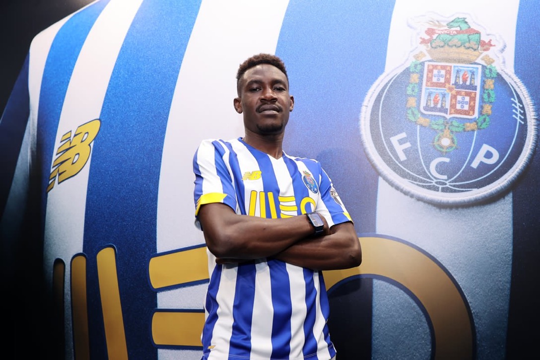 FC Porto New Signing Zaidu Sanusi – How The Farmer From Kebbi State Fought All Including “JUJU” To Get To The Top