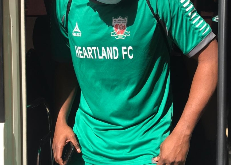 Fans Mock Super Eagles Goalkeeper Ezenwa For Conceding Cheap Goals As Heartland Slump To Defeat