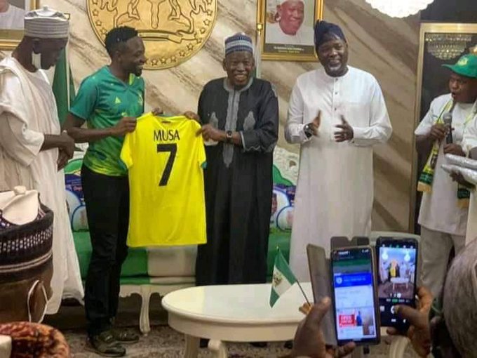 Ahmed Musa To Play For Kano Pillars For Free, Donates Bonus To Orphanages