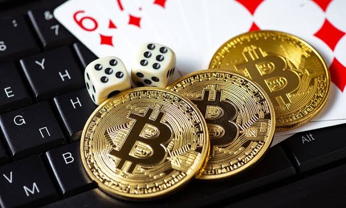 How Do You Keep Your Bitcoins Safe During Gambling?