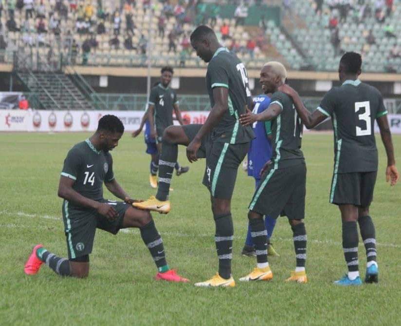 54 Goals Duo – Iheanacho, Onuachu to Lead Super Eagles Attack Against Cameroon