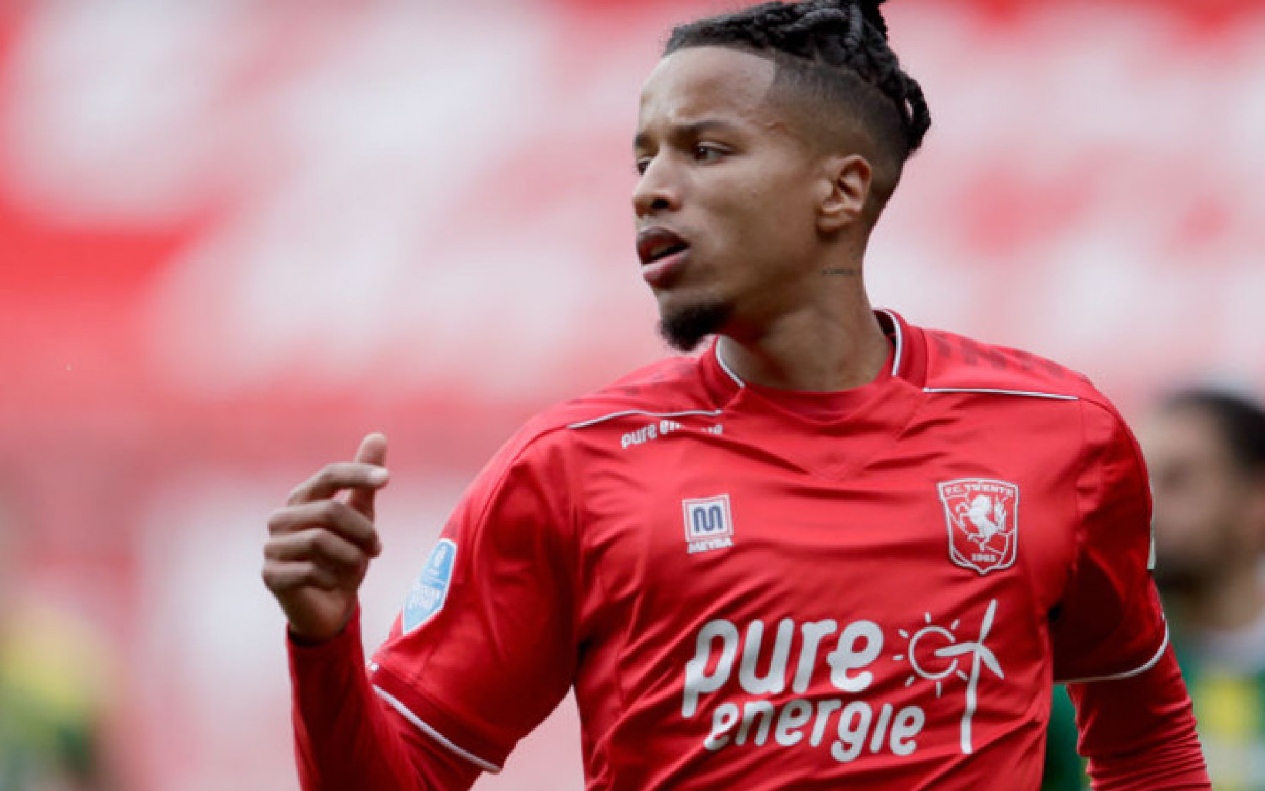 Super Eagles Right Back Ebuehi Joins Newly Promoted Serie A side Venezia From Benfica