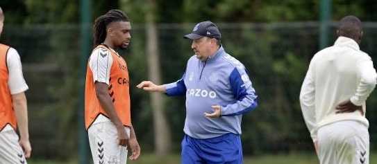 New Everton Boss Benitez Hands Iwobi Number 10 Role Ahead Of James Rodriguez
