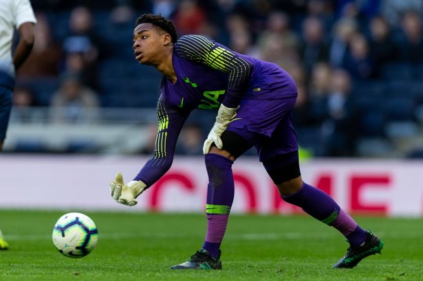 Tottenham Hotspur Goalkeeper Oluwayemi Replaces Ezenwa In Super Eagles Squad For Mexico Game