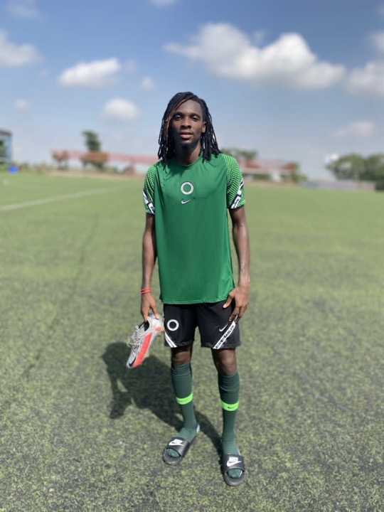 Super Eagles B Defender Olisa Ndah Arrives South Africa For Trails With Orlando Pirates