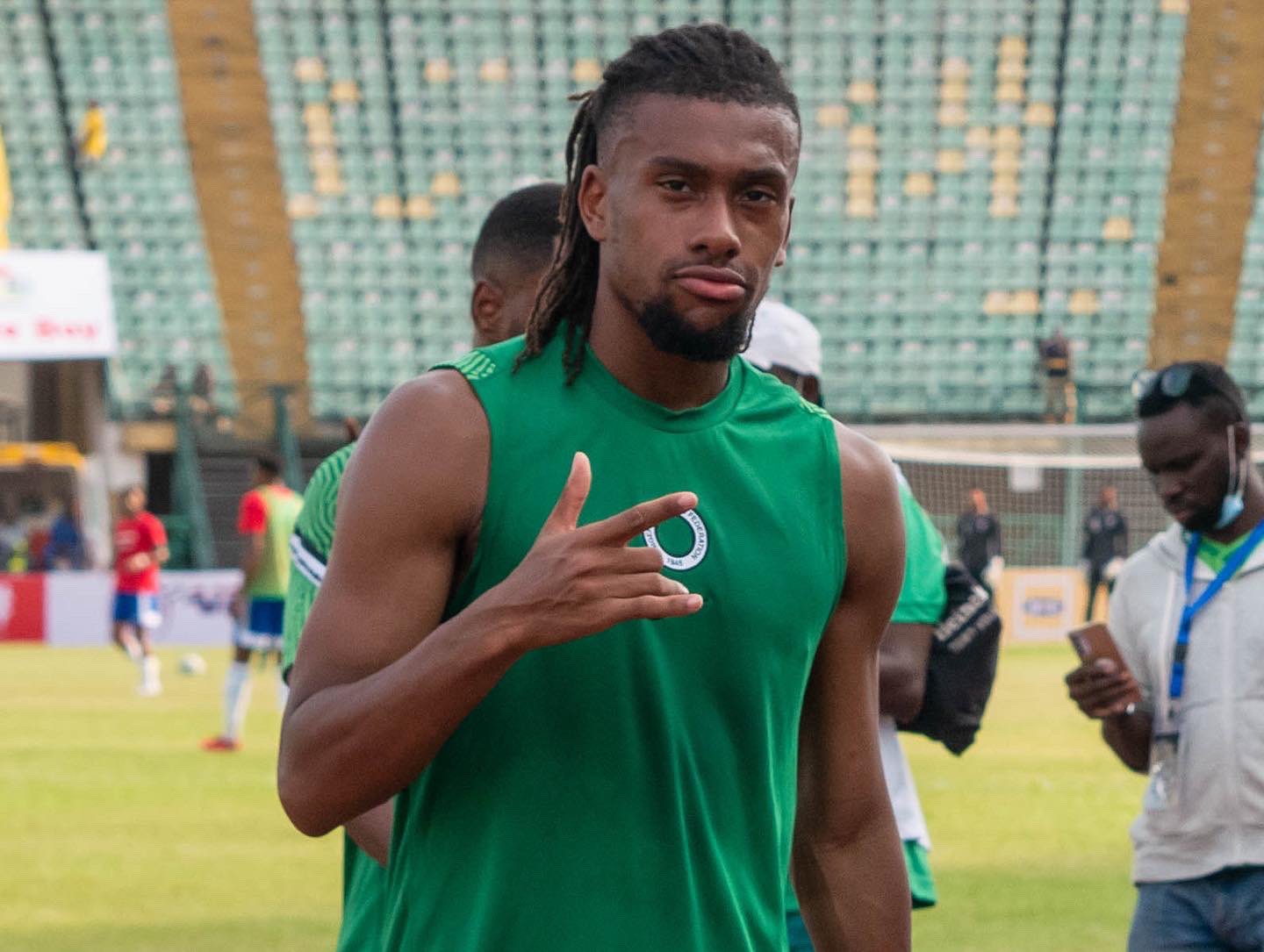 Eguavoen Bows To Pressure From Okocha, Plays Iwobi As Number 10 In Training Ahead Of Tunisia Game
