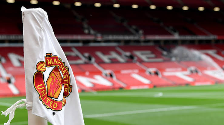 13 Year Old Nigerian Goalkepper Standing At Six Feet Tall Joins Manchester United