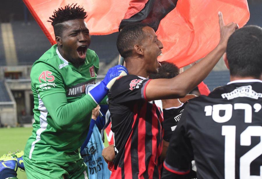 Reports- Peseiro Replace Okoye With Israel Based Goalkeeper Adeleye In Super Eagles Friendly Squad