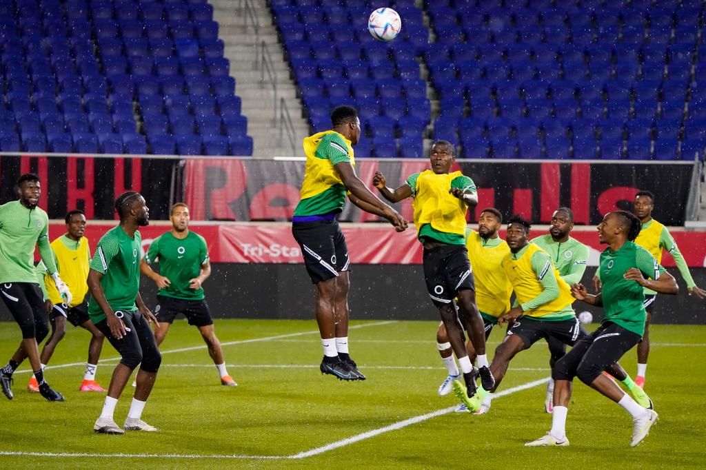 Training Report: Peseiro Shuns 4-4-2, Super Eagles To Play 3-5-2 Against Ecuador Again