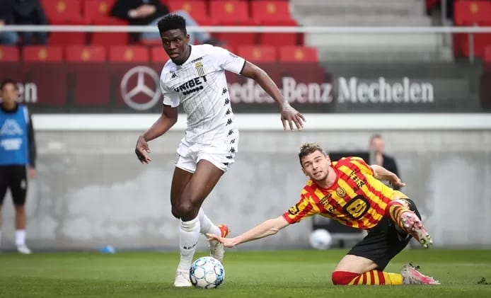 Fringe Super Eagles Defender Few Details From Joining Dutch Side Vitesse