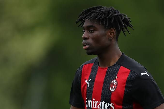 Exclusive – Nigerian Teen Sensation Confirms Transfer From AC Milan To Napoli