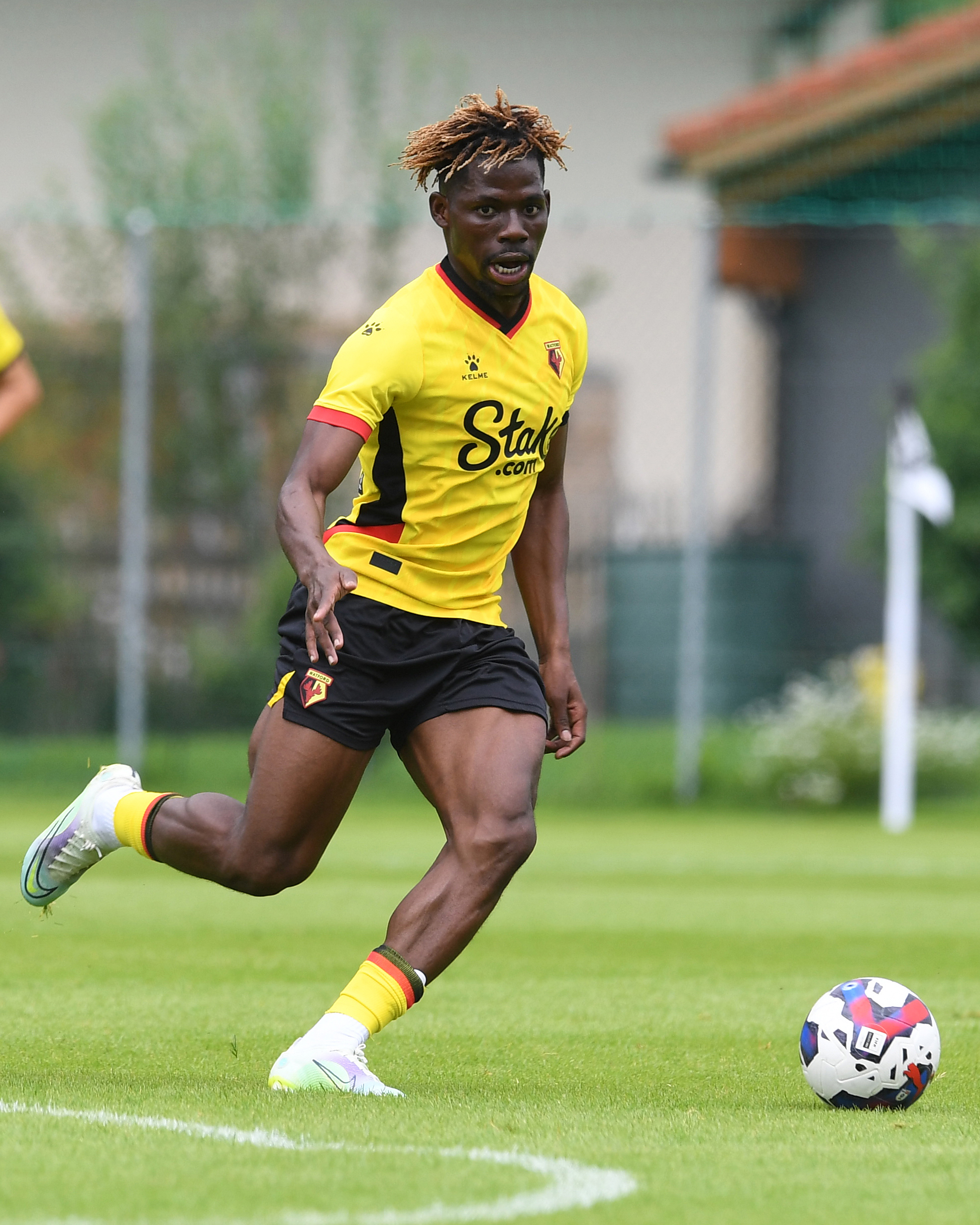 Ex Nigeria U20 Midfielder Alerts Super Eagles Coach Peseiro With MOTM Display For Watford In Pre Season