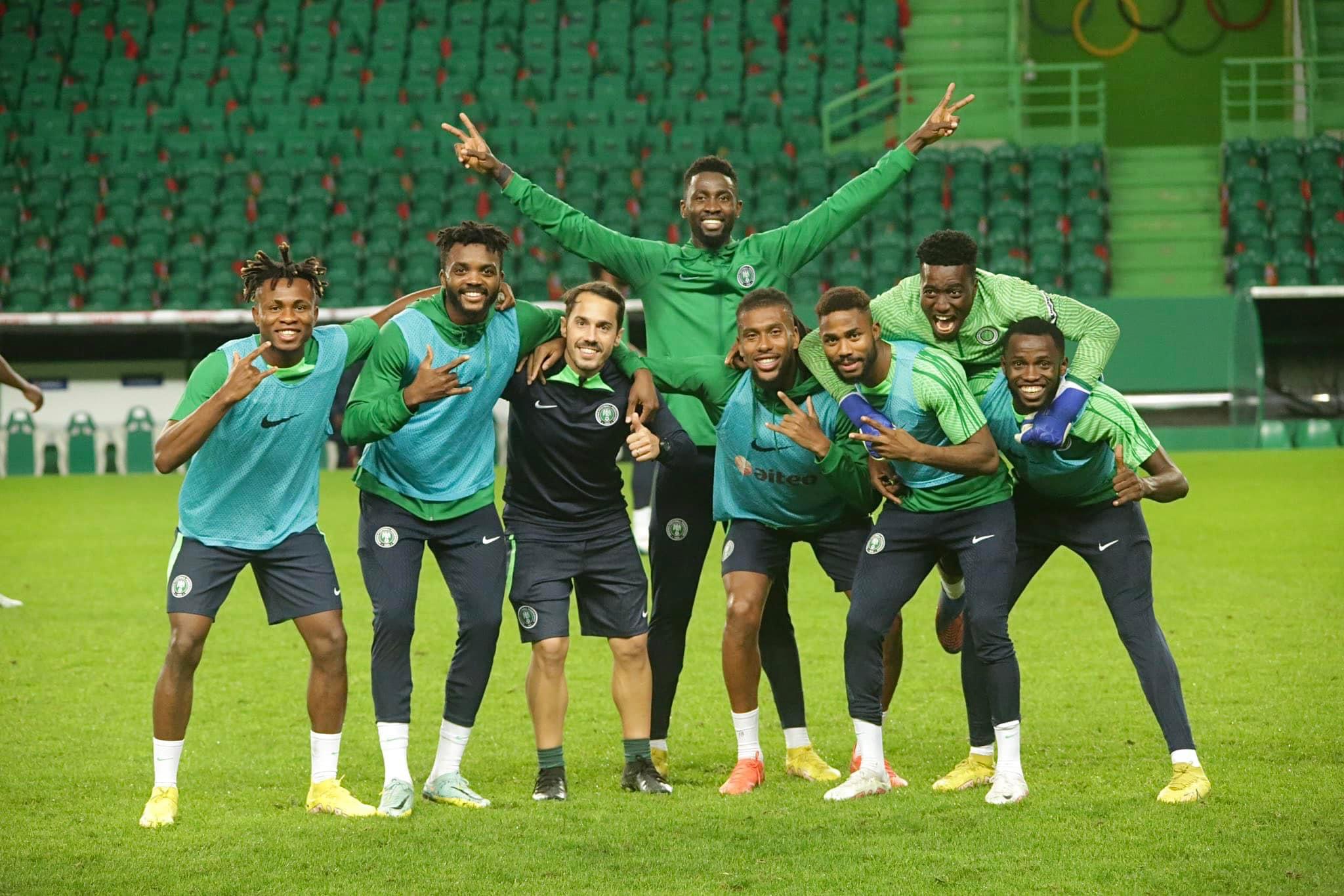 Missed Penalty – Super Eagles Players Back Emmanuel Dennis Over Refusal To Hand The Ball To Ekong