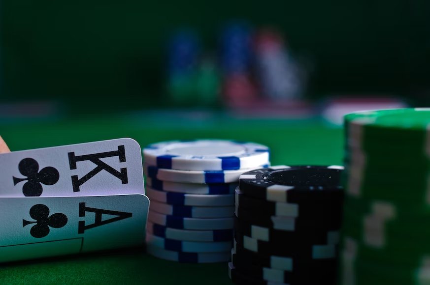 5 Football Players Who Love To Gamble In Casino