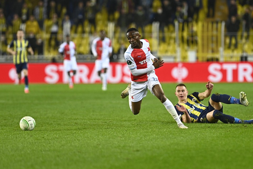 Done Deal – Ex Nigeria U20 Star Signs Four And Half Year Deal With Belgium Side KRC Genk