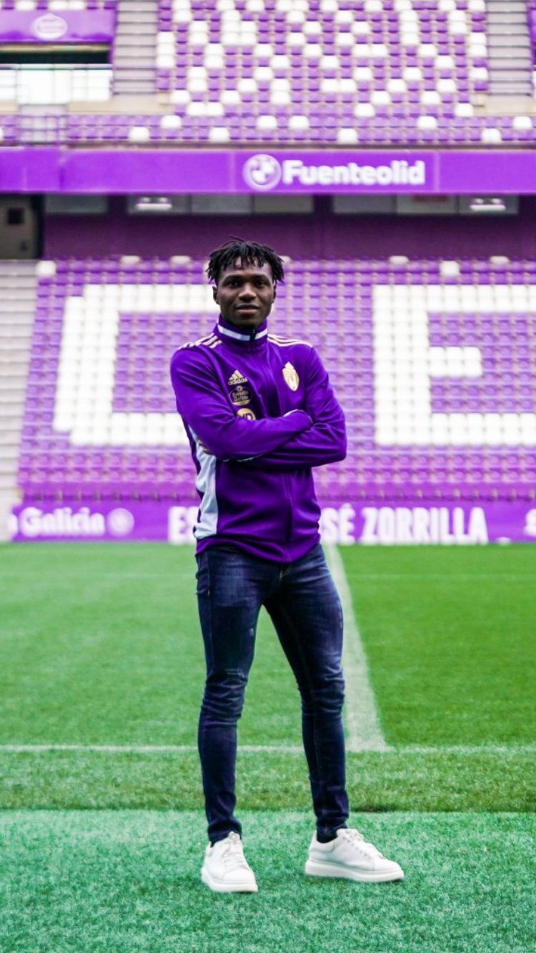 From Lagos To Spain – LaLiga Side Real Valladolid Unveils 19 Year Old Nigerian Winger Babatunde Akinsola