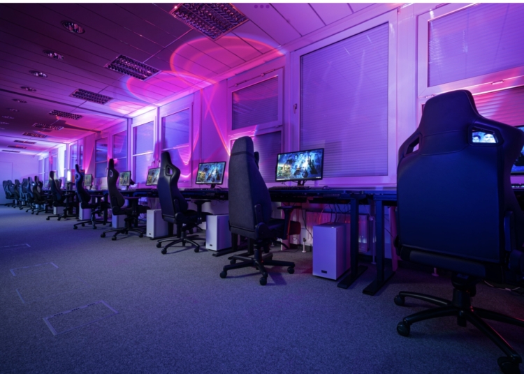Benefits of Playing Direct Web Slots