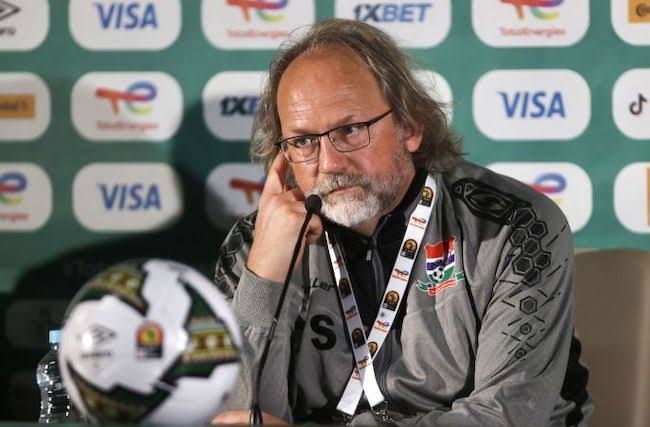 Exclusive – Belgian Tactician Tom Saintfiet To Replace Jose Peseiro As Super Eagles Coach