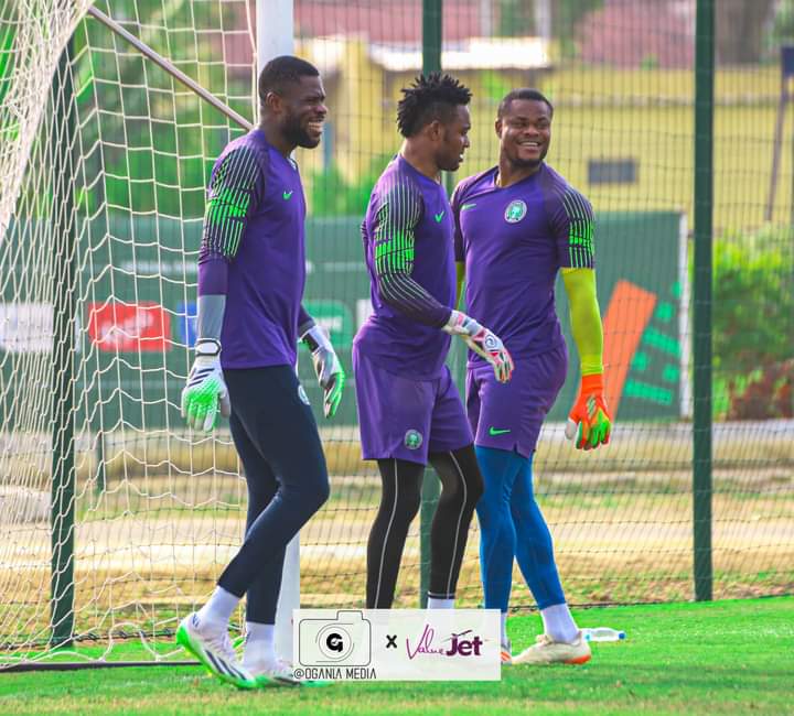 Guess Who’s Back – Nwabali Winds Up Fans Of Super Eagles As Uzoho Shines In Training Ahead Of Angola Clash