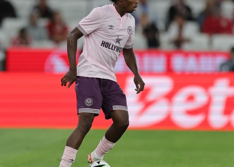 “He Is Gold”- Fans Of Brentford Rave Over Nigeria U20 Defender After Impressive Display Against Benfica