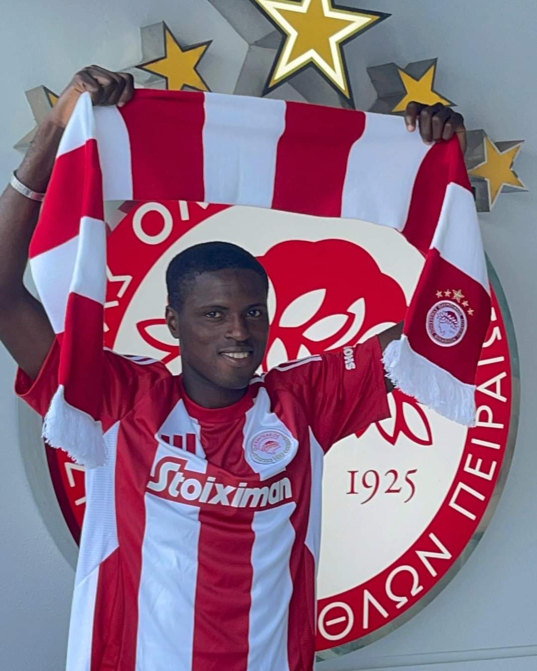 Pet Club Of Super Eagles Striker Awoniyi Announces Transfer Of 18 Year Old Striker To Greek Giants Olympiacos