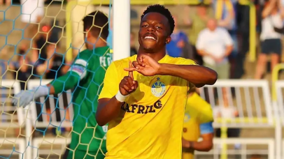 AFCON Qualifiers: Rohr Hands Task Of Stopping Super Eagles Deadly Duo To German Born Defender