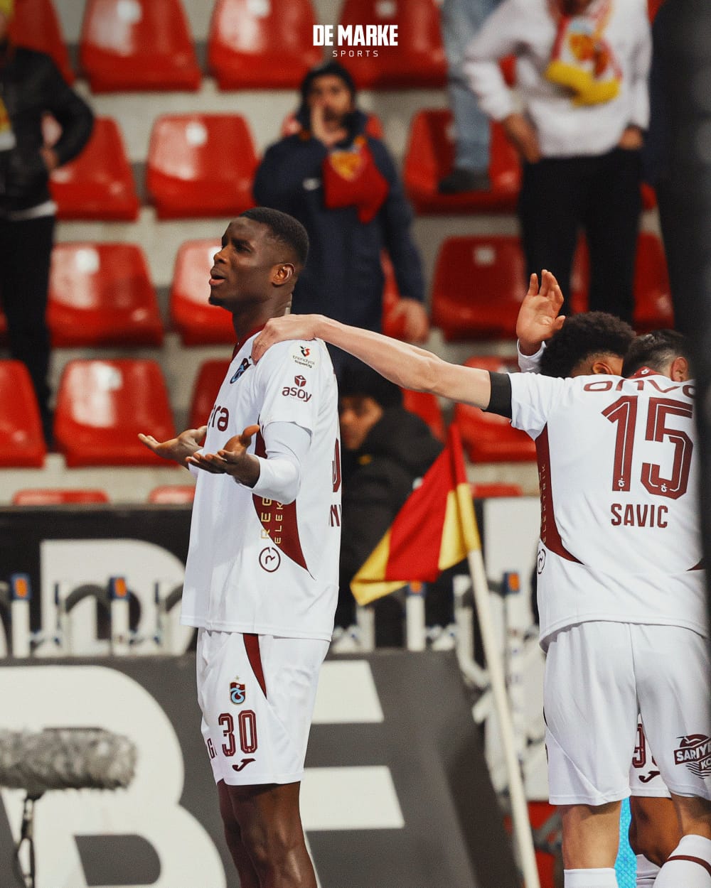 22 Goals In 25 Games – Hottest Super Striker Scores Twice