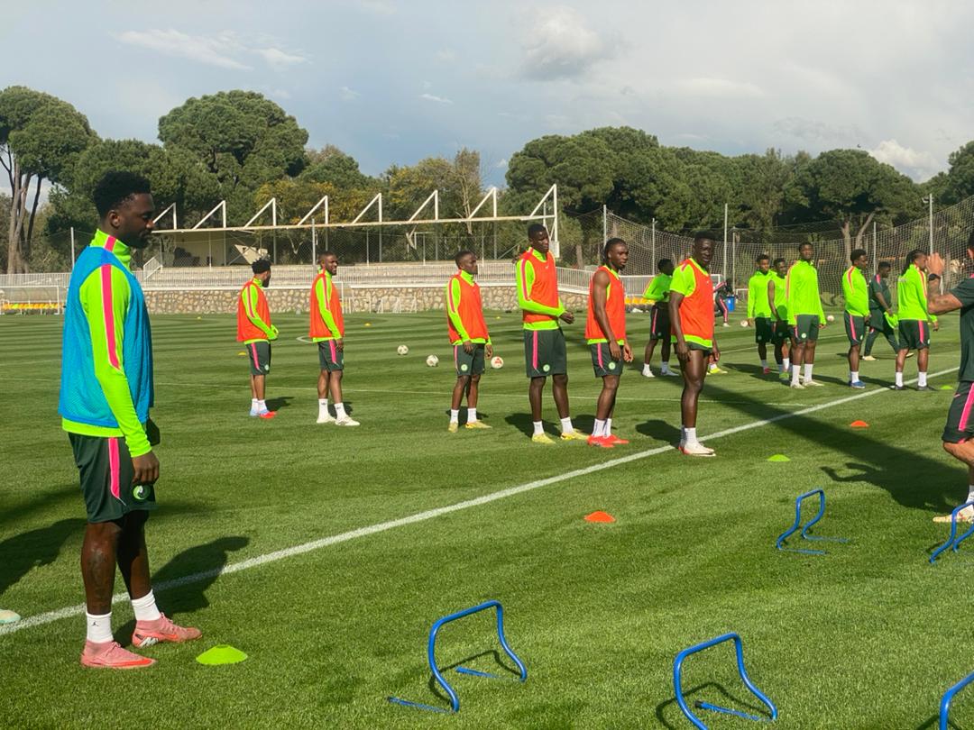 Super Eagles Training – All Eyes On New Players, Uzoho Impresses Chelle