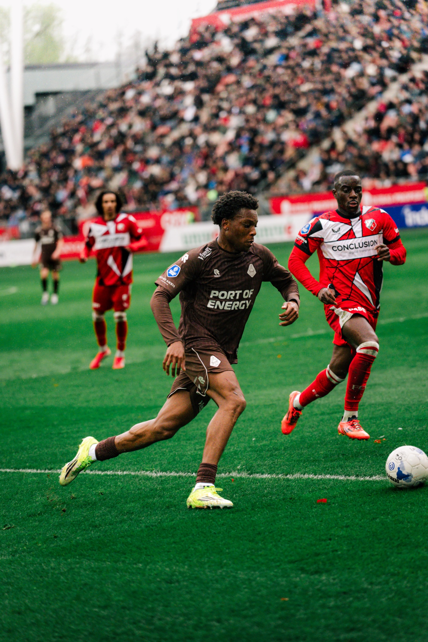 Neville Nwankwo – Fast Rising Nigerian Defender In Dutch Top League